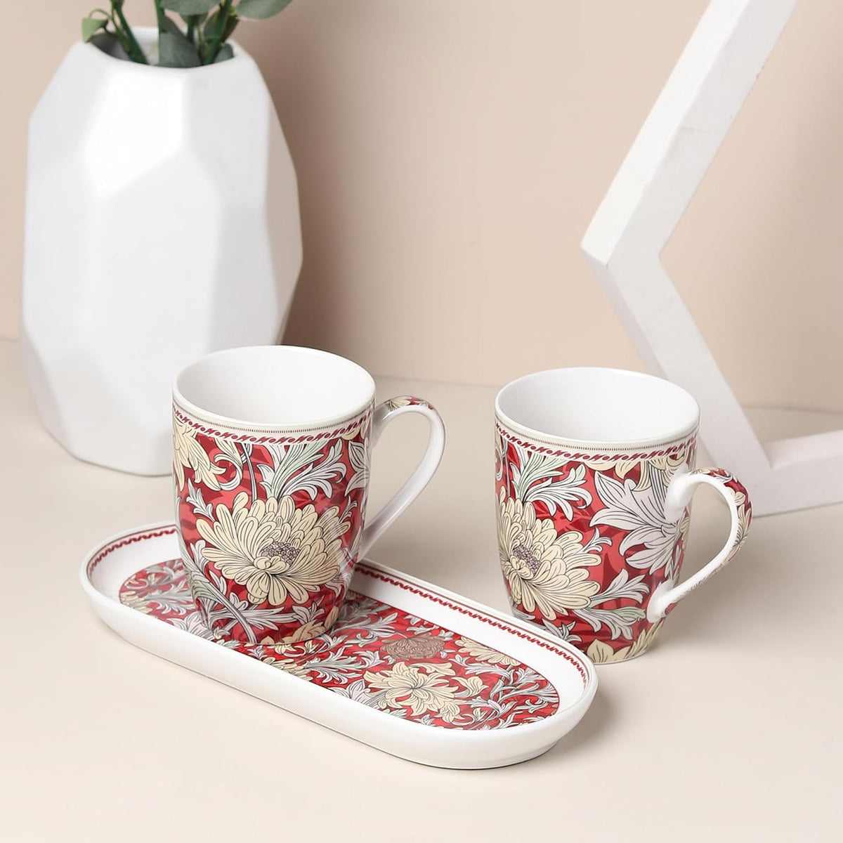 Elegant Red Porcelain Tea & Coffee Mug Set – 3-Piece Gift Set with Snack Platter